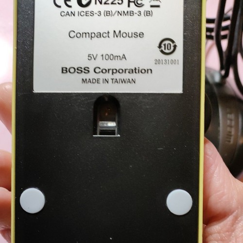 Ratón compacto BOSS SD-1 - Diseño único probado y totalmente funcional - Imagen 5 de 6