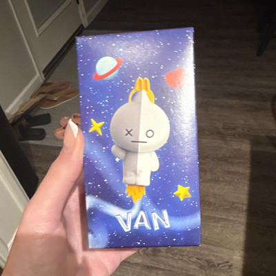 BT21 VAN Figure Toy Collectible, Animation Theme, Franchise BT21, MPN A81L