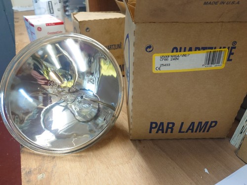 GE General Electric Q500 Par64 / VNSP CP86 240v  500w. - Picture 2 of 3