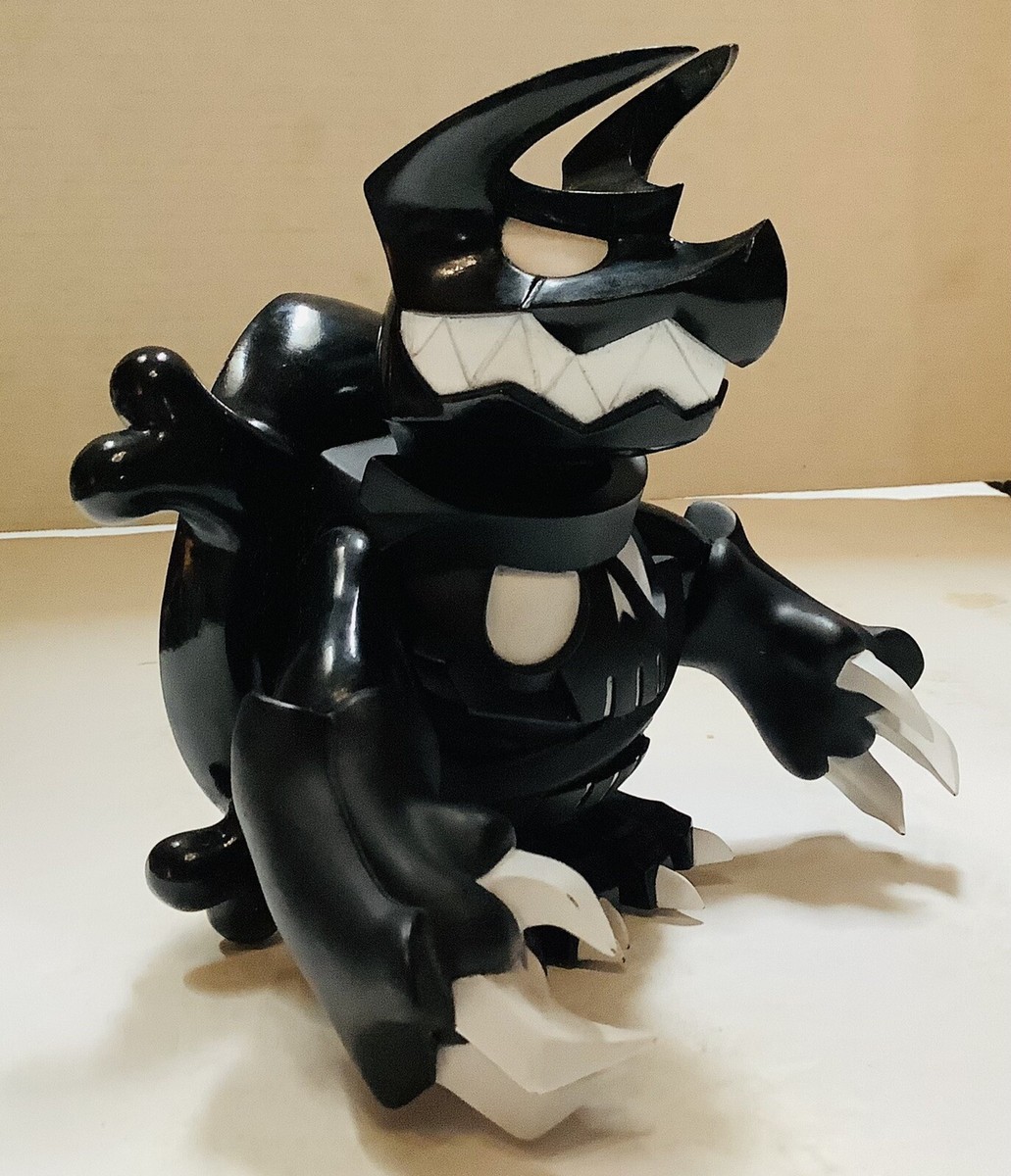 TOUMA SKUTTLE ‐Dark Epidote-（09／55） TOUMA SKUTTLE 18” INCH SDCC RARE VINYL FIGURE HUGE PLAY