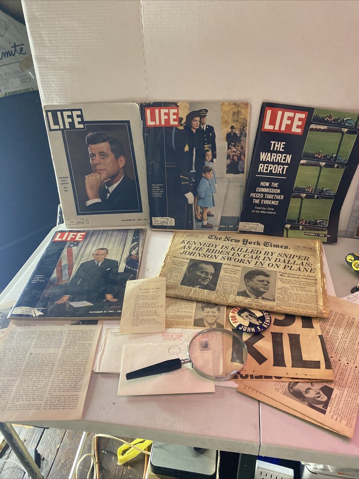 Exploring The Epic Desantis-Trump Feud: What'S Behind The Clash? 18 John F Kennedy Historical Memorabilia Lot Newpaper Magazine Campaign Pin