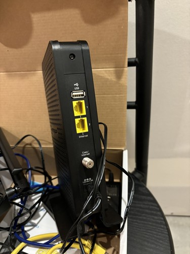 In Box Netgear N300 340 Mbps 2.4 GHz WiFi Cable Modem Router C3000-100NAS - Picture 5 of 7