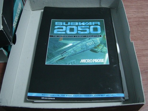 Commodore Amiga SUBWAR 2050 in Original Box UNTested for the A1200 system - Picture 9 of 13