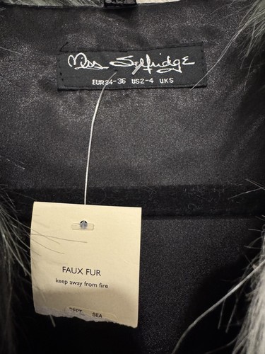 NWT Miss Selfridge Women’s Faux Fur Designer Vest Size 2/4 Small - Picture 2 of 5