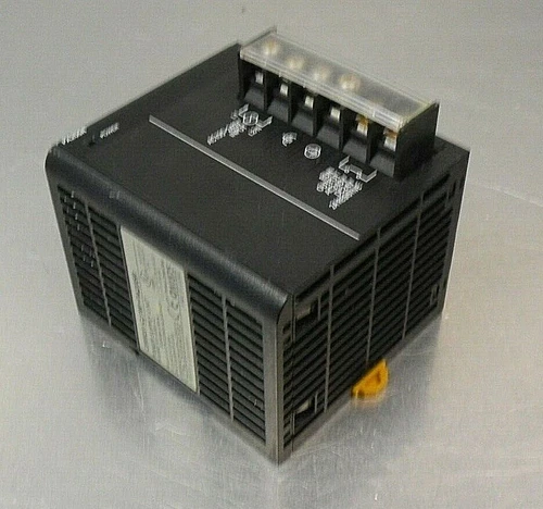 OMRON CJ1W-PA205R POWER SUPPLY UNIT 100-240 V.A.C. 25W