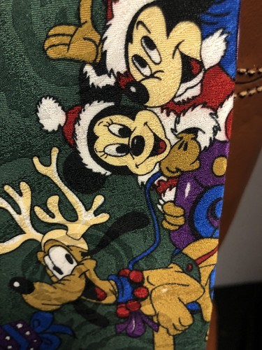 Disney Mickey Unlimited Christmas neckTie Mickey Minnie Pluto green presents - Foto 1 di 12