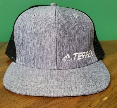 blank baseball caps wholesale