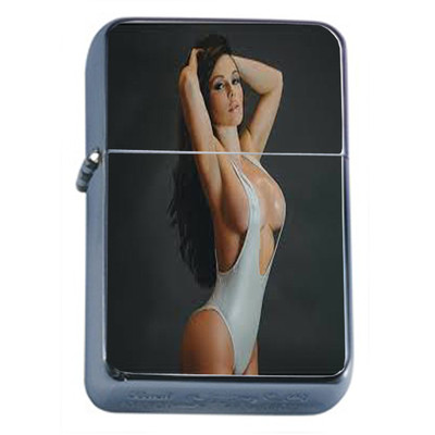 Dubai Pin Up Girls D6 Flip Top Oil Lighter Wind Resistant Flame 