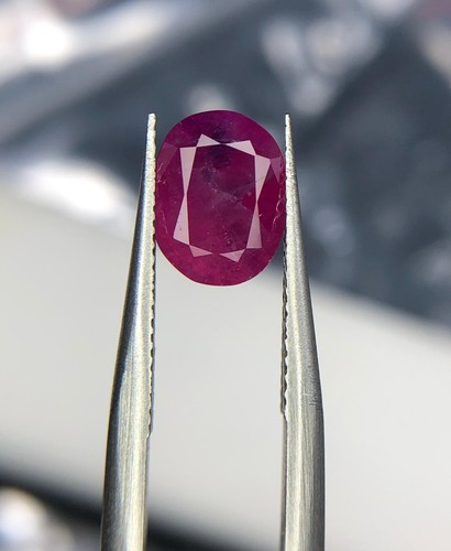 1.80 Ct Natural Included ruby Purplish Red Color Oval Shape loose gemstone - Bild 6 von 8