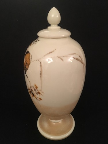 Hand Painted Custard Uranium Vaseline Glass Vase c/w Lid - Picture 7 of 12