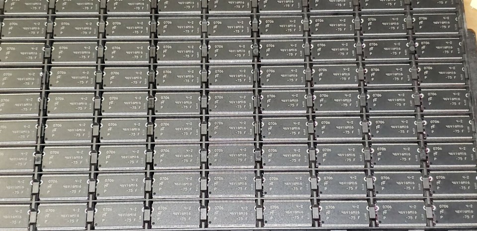 New 5 Pieces Micron MT46V16M16P-75:F SDRAM 256Mbit 16Mx16 2.5V 66-Pin