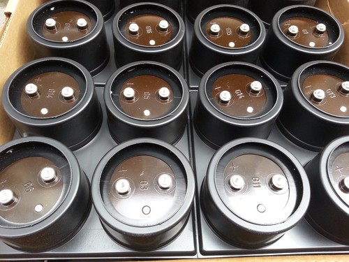 1 STCK. NOS SIEMENS B41564 68000uF 40V NIEDRIGE ESR LANGE LEBENSDAUER HIEND KAPPEN FÜR AUDIO! F5 AMP - Bild 2 von 6