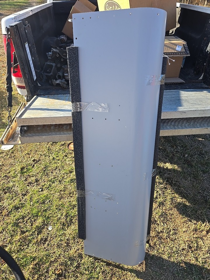 New OEM Paccar Kenworth Skin - D Pillar LH T79-6073-100 | eBay
