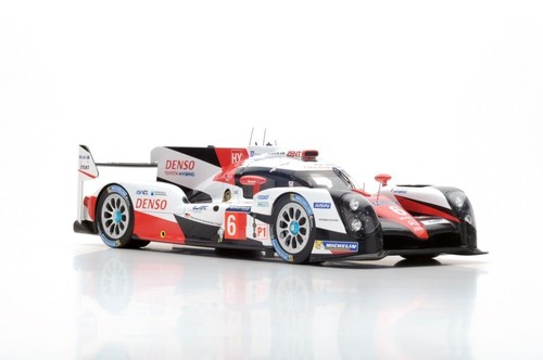 Spark 1/18 TOYOTA TS050 HYBRID HY NO.6 TOYOTA GAZOO RACING 2ND 24H LE MANS 2016 - Picture 4 of 5