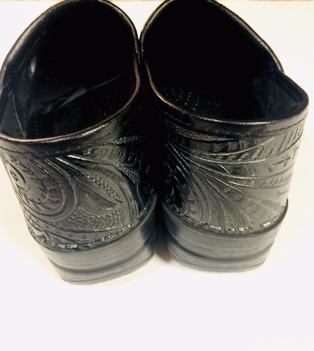 Dansko Women's Professional Antique Black Sz EU39 US 8.5-9 Tooled Leather - Picture 3 of 5