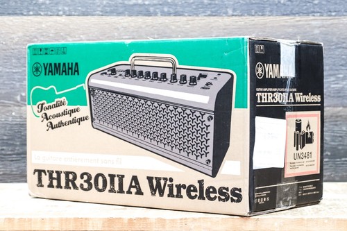 Yamaha THR30IIA Wireless 30W Modeling 2x3.5" Acoustic Guitar Desktop Amplifier - Picture 10 of 18