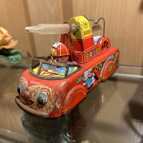 Vintage Tin Toy Fire Truck With Rider - Picture 6 of 9