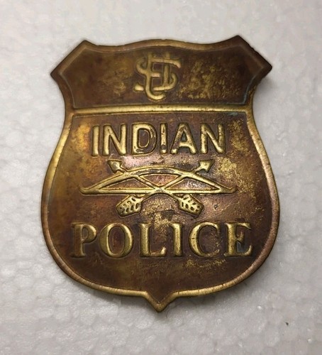US Badge of INDIAN POLICE ( Reproduction Old Badge )