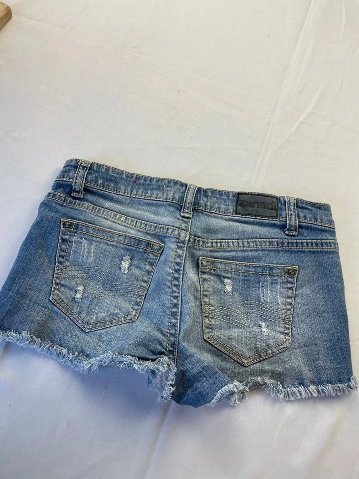 Винтажные женские джинсовые шорты Zanadi Y2K Micro размер 5 с низкой талией Booty Festival - Изображение 2 из 4