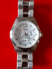 MONTRE FEMME GUESS - MULTI CADRANS EN TRES BON ETAT