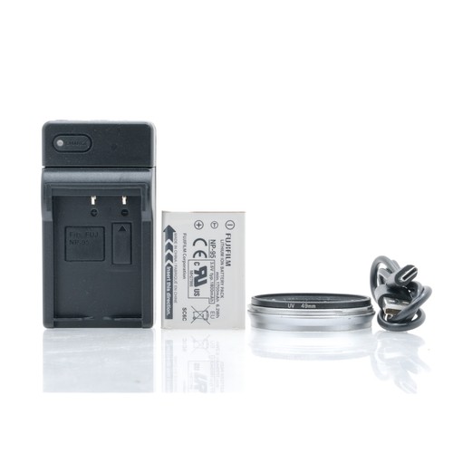 Fujifilm Fuji FinePix X100 with 23mm Fujinon Lens 2.8in LCD Digital Camera - Bild 11 von 11