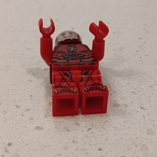 Lego DC Super Heroes Minifigura The Flash - Impresión detallada 76086, sin casco - Imagen 7 de 7