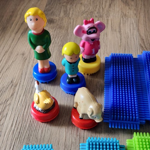 Battat Bristle Blocks Lot Of 70+ Replacement Sensory Building Construction Toys - Picture 3 of 8