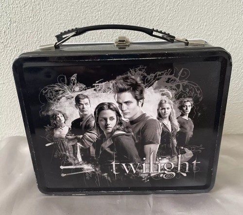 TWILIGHT THE CULLENS METAL NECA LUNCHBOX And THERMOS Edward & Bella - Picture 1 of 3