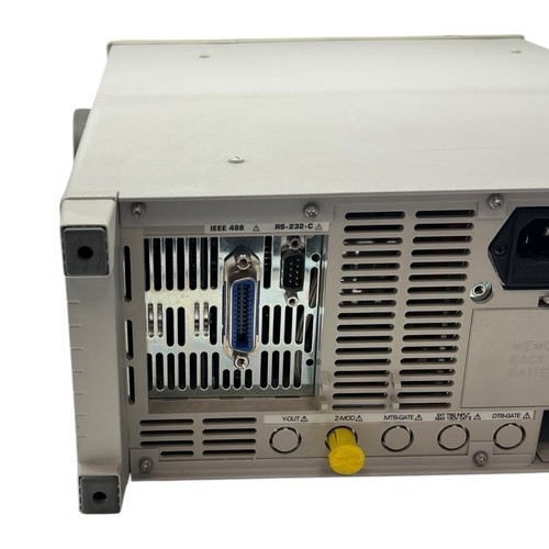 Fluke PM3370B 60MHz Oscilloscope - Picture 7 of 11