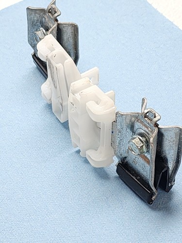 Genuine Window Regulator Clips for 2008-2013 Chevy Left Side 15175189 15842436 - Picture 5 of 8