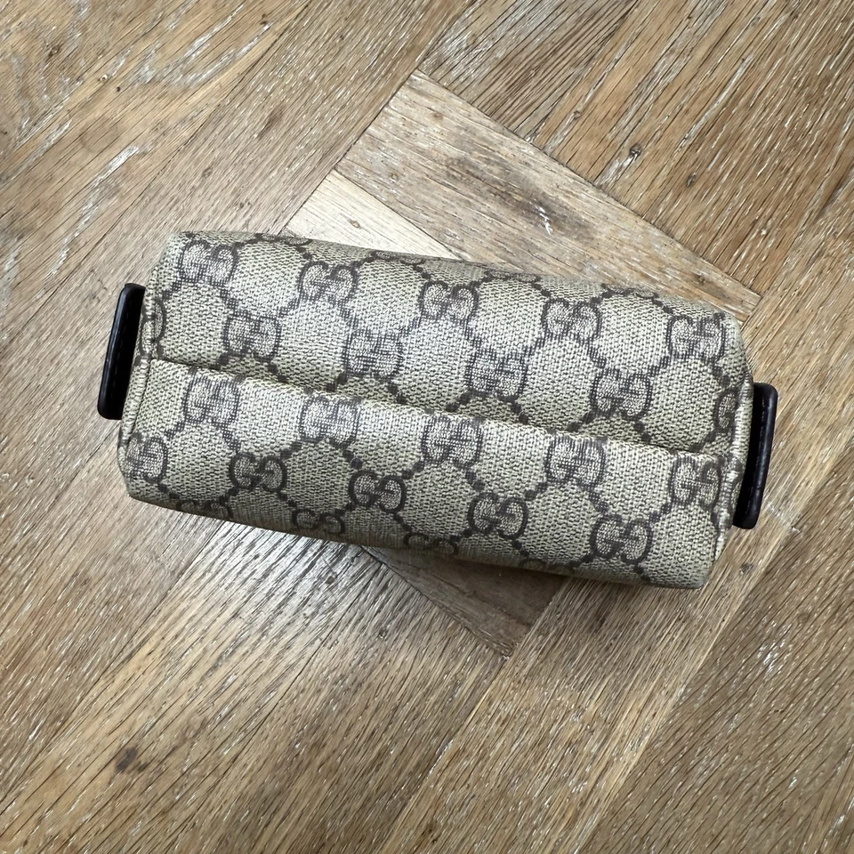 GUCCI GG Logo Cosmetic Pouch Bag - Image 4 of 4