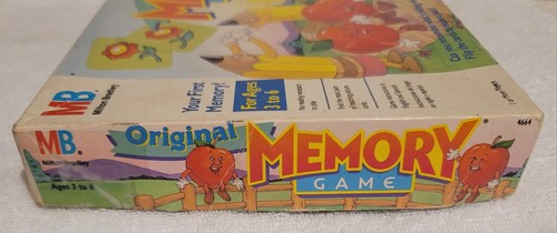 Original Memory Game 1990 Milton Bradley Ages 3-6 Complete 72 Pieces - Picture 9 of 10
