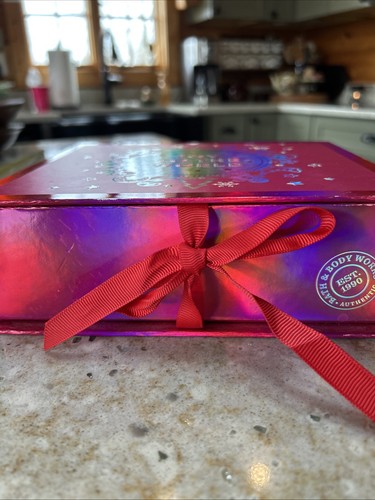 Set BATH & BODY WORKS Travel size Twisted PepperMint Shower Lotion Mist with Box - Picture 3 of 5