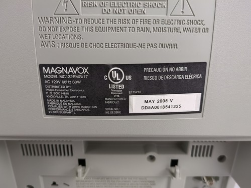Vintage Magnavox 13" Color TV with Remote MC132EMG/17 Retro Gaming TESTED WORKS - Picture 8 of 10