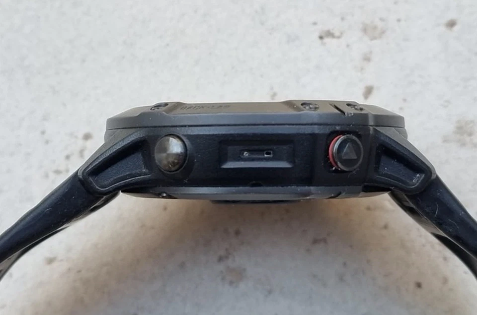 Garmin Fenix 6x Zaffiro 51mm - Immagine 3 di 4