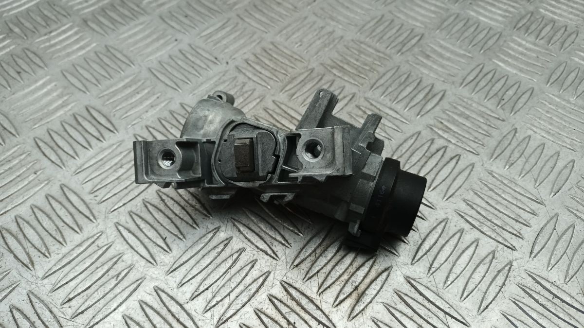 Picture 1 of 8