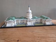 LEGO ARCHITECTURE: United States Capitol Building (21030) retired set 