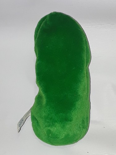 Veggie Tales 7" Larry Cucumber Plush 1998 Toy Bean Bag Bottom - Picture 3 of 5