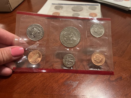 Set Of Five 1989 PD US Mint Set (OGP) - Picture 8 of 8