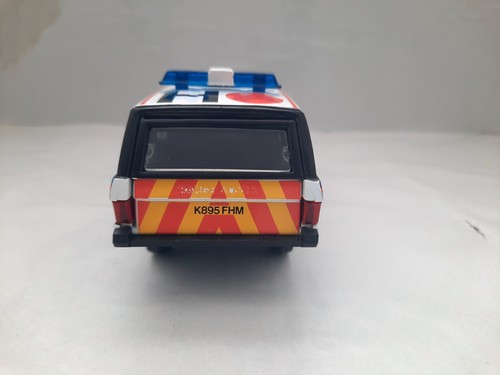 CORGI METROPOLITAN POLICE RANGE ROVER WORKING FEATURES UNBOXED 1:36 SCALE - Picture 3 of 3