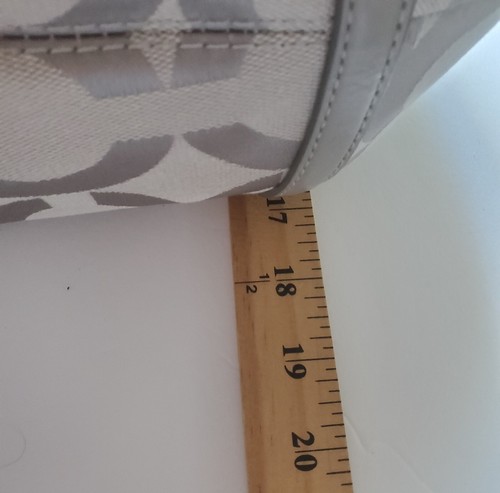 Coach Signature Collection Hobo Large Bag (Silver) - Picture 13 of 24