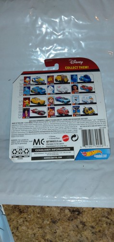 Wall-E - Disney Character Cars Series 5 - Hot Wheels (2019) - Picture 5 of 5
