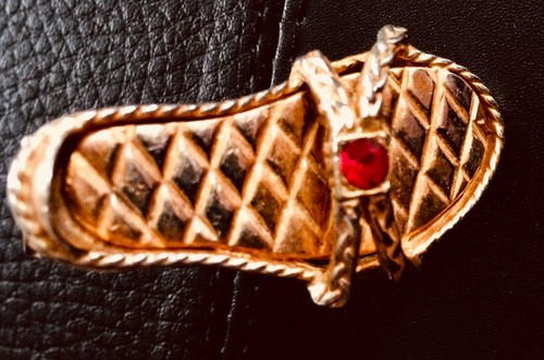 RARE VINTAGE SANDAL FUR CLIP FLIP FLOP FIGURAL 194