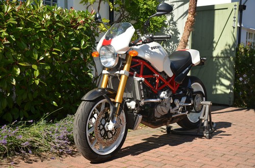 Ducati S4RS - Picture 2 of 11