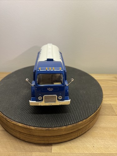 ERTL 1996 Roche Tanker Coin Bank - Picture 2 of 8