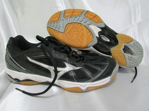 Womens 8.5W Mizuno Wave Hurricane 3 