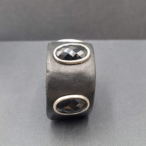 Yik Fung Black Leather Adjustable Snap Cuff Bracelet - Bild 4 von 6