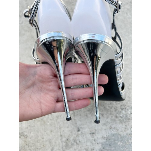 GIUSEPPE ZANOTTI Metallic Cage Point Toe Stiletto Sz 38.5 Silver Italy - Picture 11 of 11