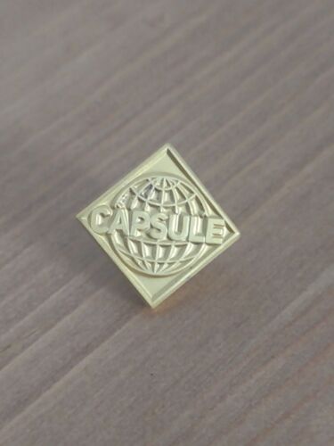 Neu ohne Etikett Capsule Gold Collection Diamant Hutnadel