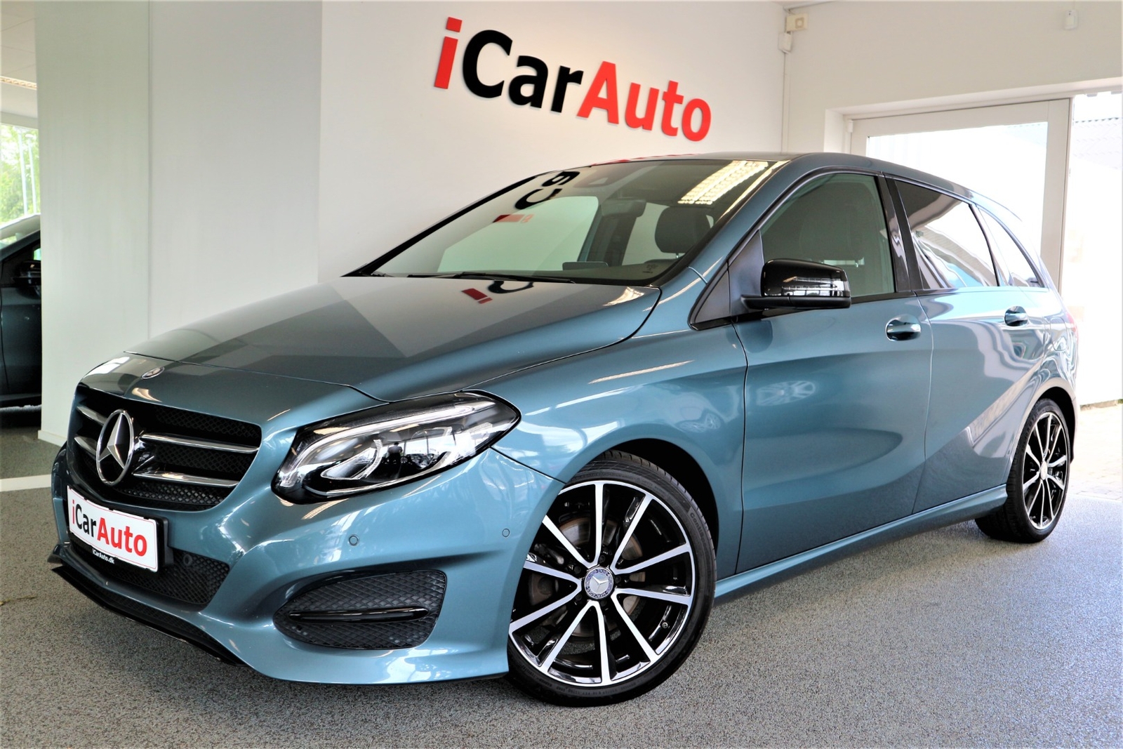 Mercedes B220 Anmeldelser - Se vurderingen på Bilbasen